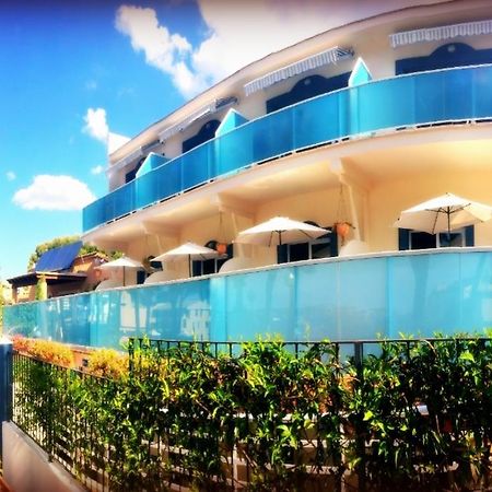 Apartamentos Petit Blau Peguera Zewnętrze zdjęcie