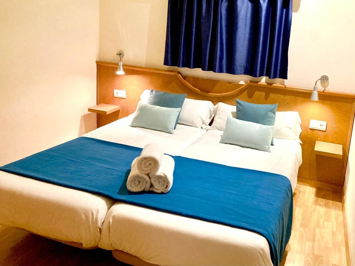 Apartamentos Petit Blau Peguera Zewnętrze zdjęcie
